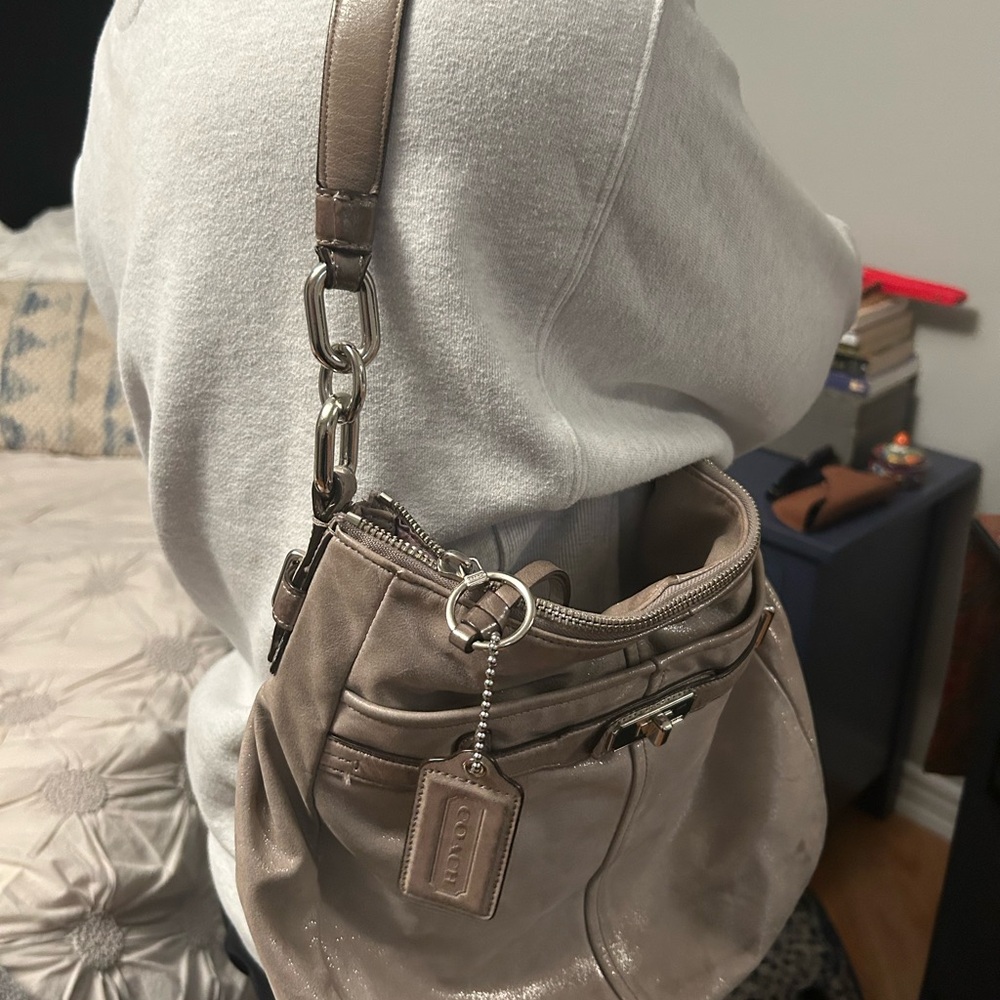 Coach metallic silver leather Shoulder Bag